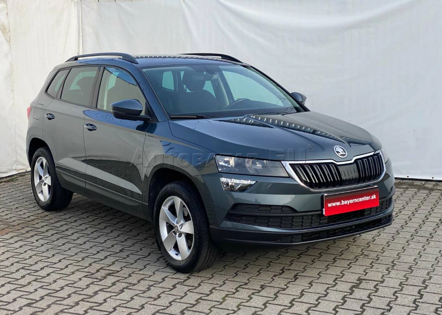 https://www.sixtleasing.sk/User_Files/contenttemplateeditor/67656416adf93foto_Karoq_web.webp
