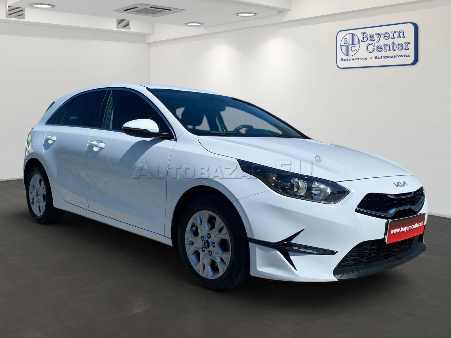 https://www.sixtleasing.sk/User_Files/contenttemplateeditor/6a69e5fd0f59fweb_obrazok_Ceed_26.webp