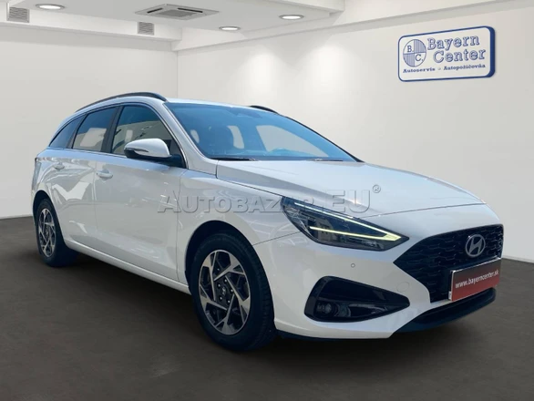 https://www.sixtleasing.sk/User_Files/contenttemplateeditor/6a9a8a09e6544foro_web.webp
